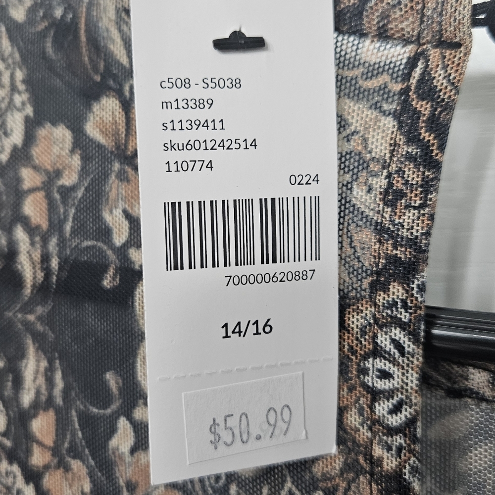 Floral Patterned Top - Picture 5 of 8